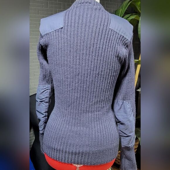 Vintage L.L. Bean Navy Blue Wool Sweater size Medium Elbow Patches - Picture 2 of 7